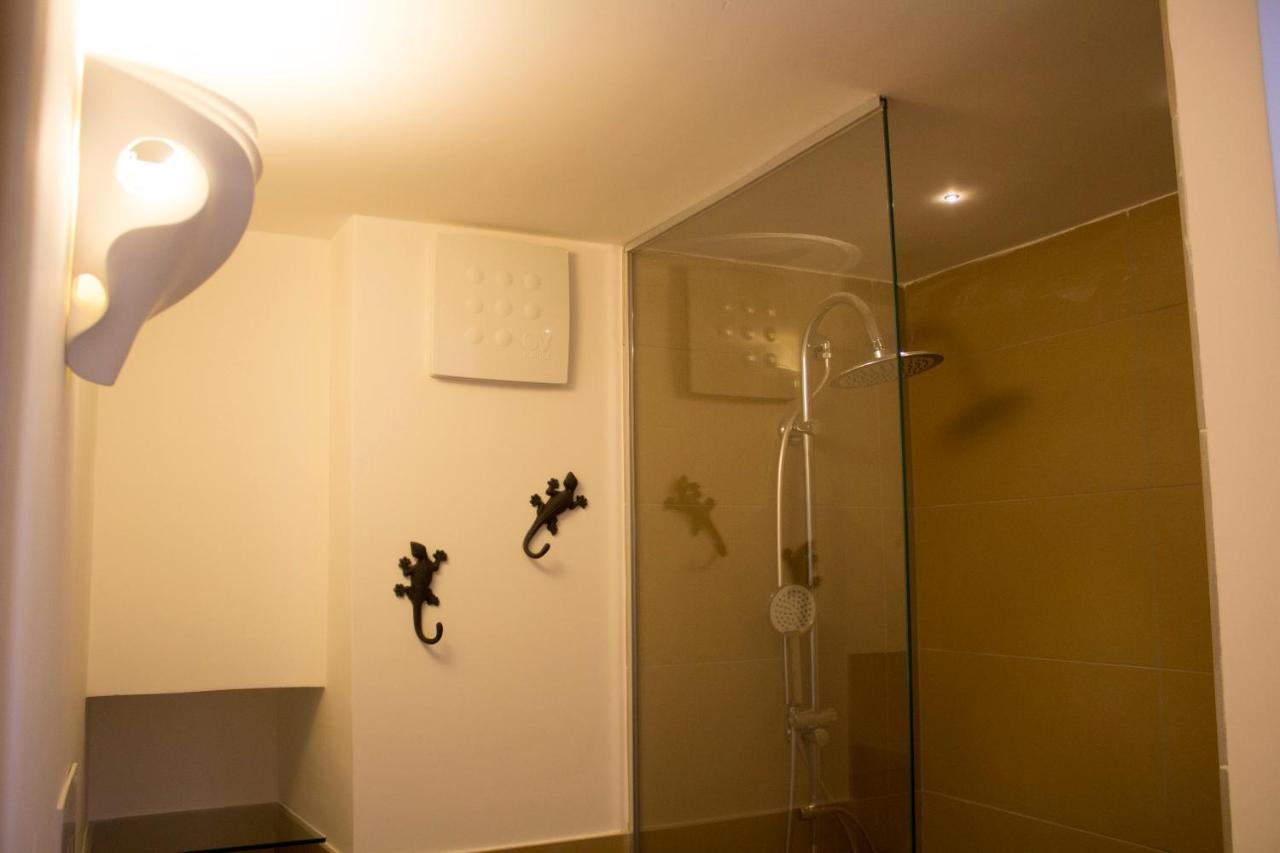 Schiara Bed & Breakfast Naples
